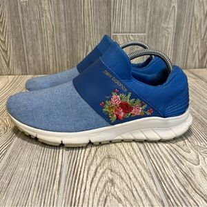 New Balance Disney X Vazee Rush Women's Size 9.5 Slip On Sneakers Blue WLRUSHVD